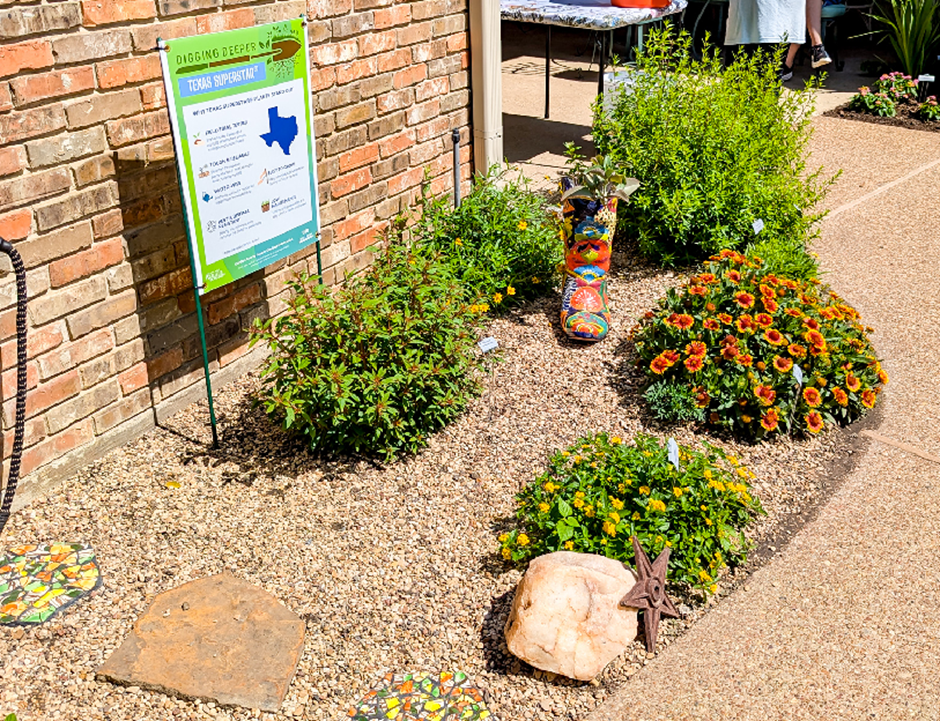 Photo of a keyhole garden display in a suburban garden.